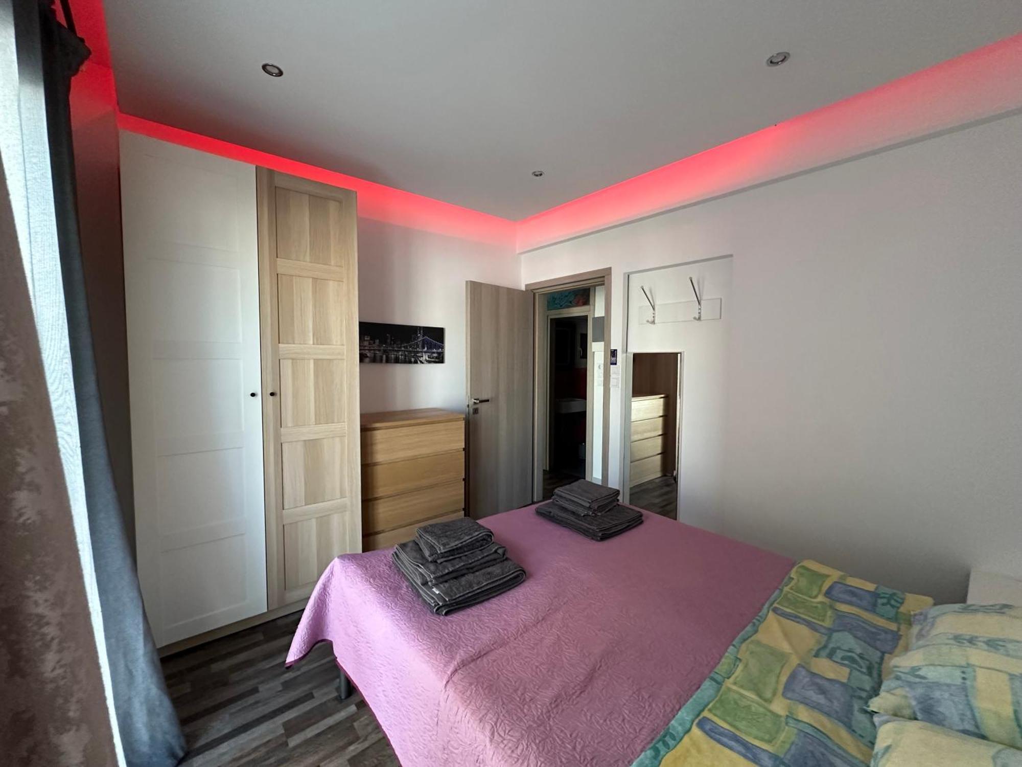 Apartment Center Piraeus Location Kastella Passalimani Port Exteriér fotografie