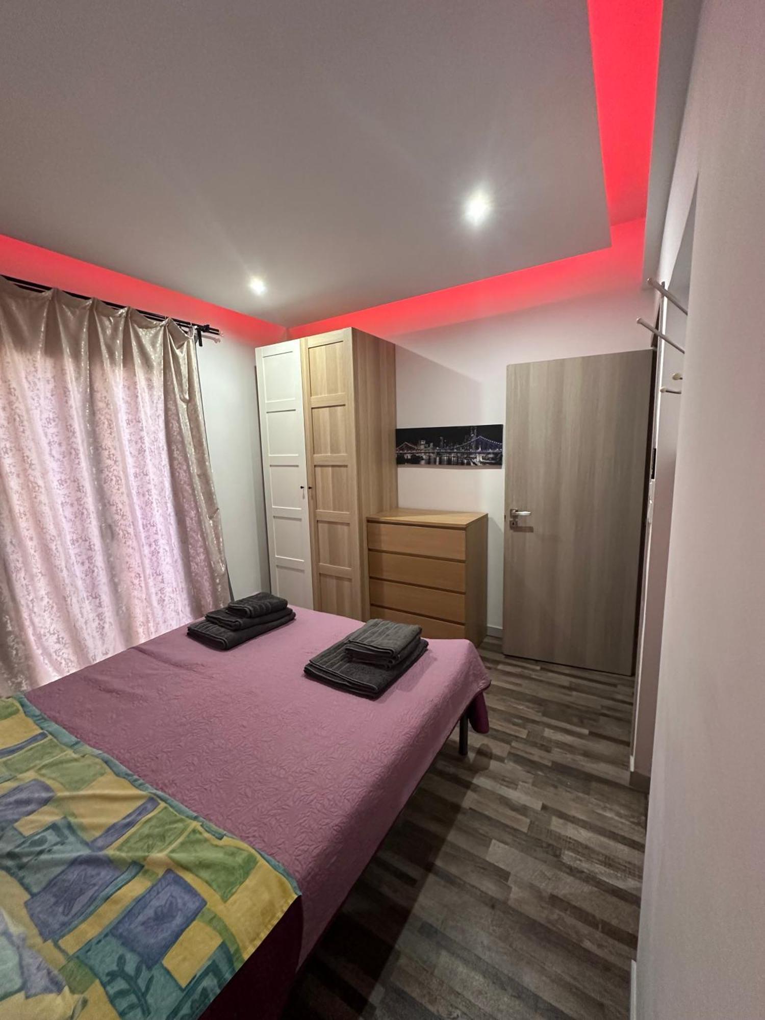 Apartment Center Piraeus Location Kastella Passalimani Port Exteriér fotografie